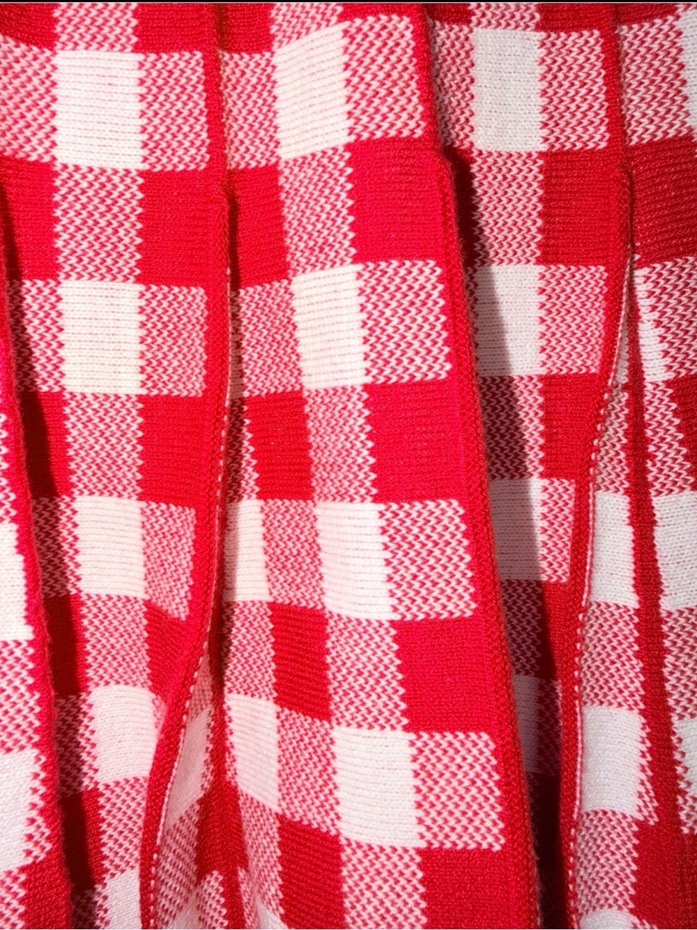 Free Assembly, Red & White Gingham Knit Sweater and A-line Skirt Set, Red, L - Picture 10 of 11